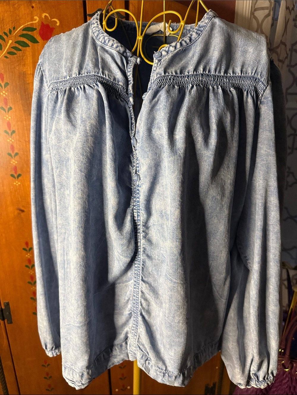 Light Wash Denim Button-Front Women's peasant blouse L sku8